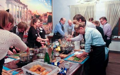 Imprezy integracyjne w Lublinie|Śledzik firmowy|Warsztaty kulinarne dla firm i instytucji|Wigilia firmowa