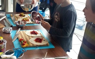 warsztaty kulinarne integracyjne integracja dla firm lubelskie lublin zabawa dzieci dorośli galeria gala blogger blogerzy przepisy gotowanie