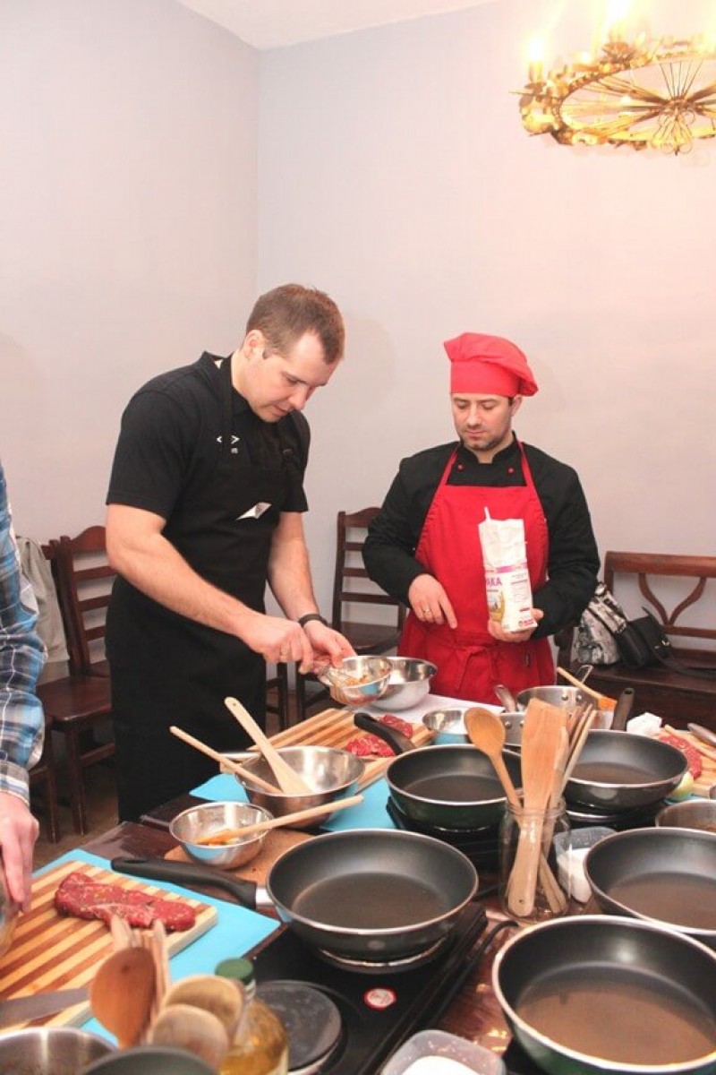Warsztaty kulinarne gastronomiczne gotowanie pokazy w galeriach handlowych szkoła gotowania dzieci dorośli firmy instytucje publiczne centra domy kultury 