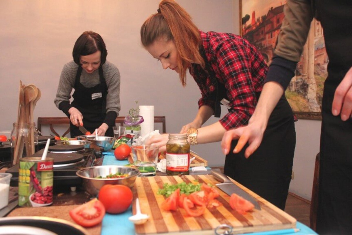 Warsztaty kulinarne gastronomiczne gotowanie pokazy w galeriach handlowych szkoła gotowania dzieci dorośli firmy instytucje publiczne centra domy kultury 