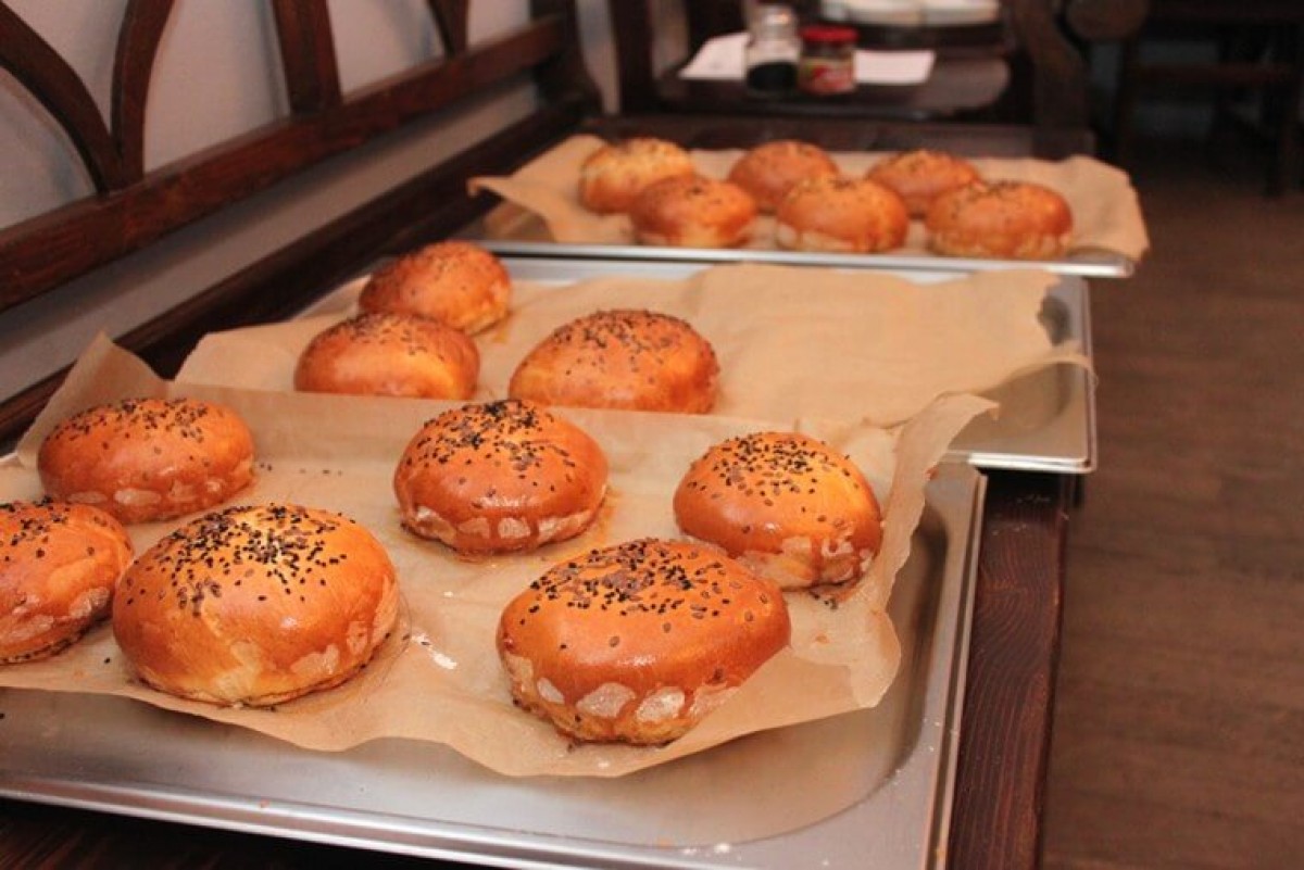 najlepsze hamburgery Warsztaty kulinarne gastronomiczne gotowanie pokazy w galeriach handlowych szkoła gotowania dzieci dorośli firmy instytucje publiczne centrum dom kultury