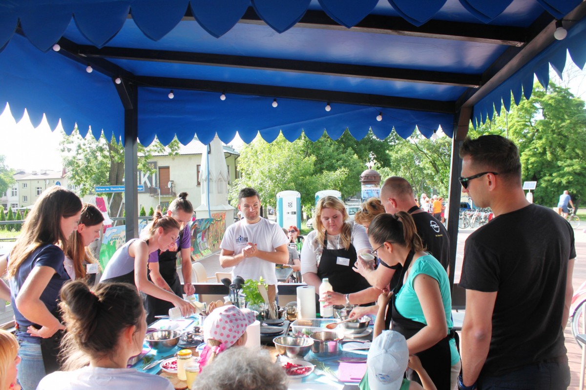 pokazy warsztaty szkoła gotowania kulinarne kulinaria gastronomia przetargi oferty zapytania na przeprowadzenie organizację warsztatów kulinarnych w polsce warszawa kraków lublin rzeszów mazowieckie małopolskie świętokrzystkie lubelskie
