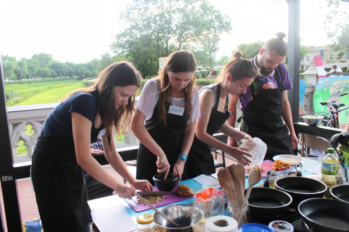 pokazy warsztaty szkoła gotowania kulinarne kulinaria gastronomia przetargi oferty zapytania na przeprowadzenie organizację warsztatów kulinarnych w polsce warszawa kraków lublin rzeszów mazowieckie małopolskie świętokrzystkie lubelskie